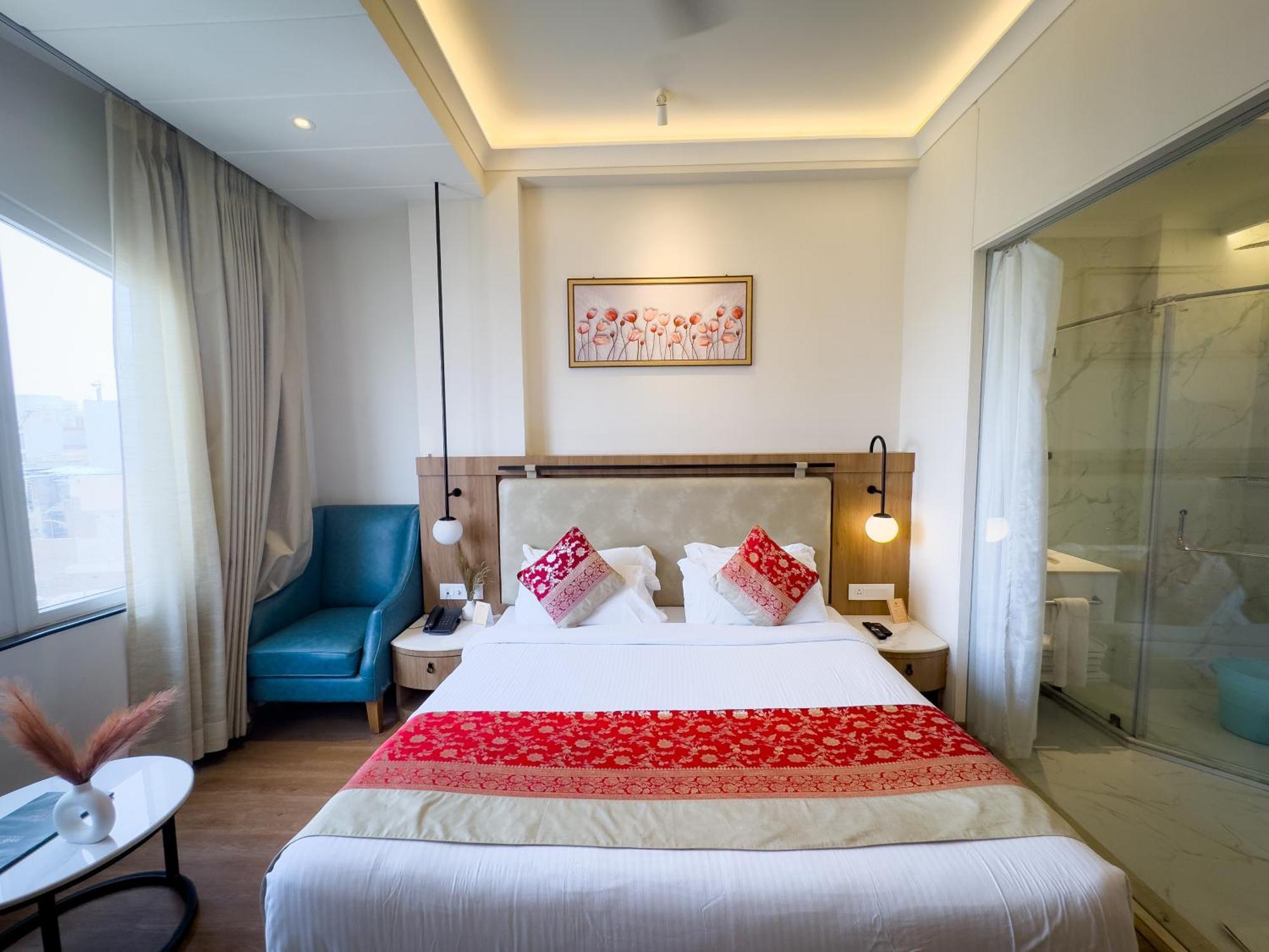New Hotel Broadway Varanasi Exteriör bild